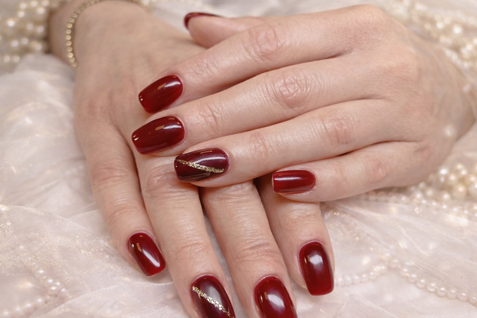 Работа мастера Nail Owl